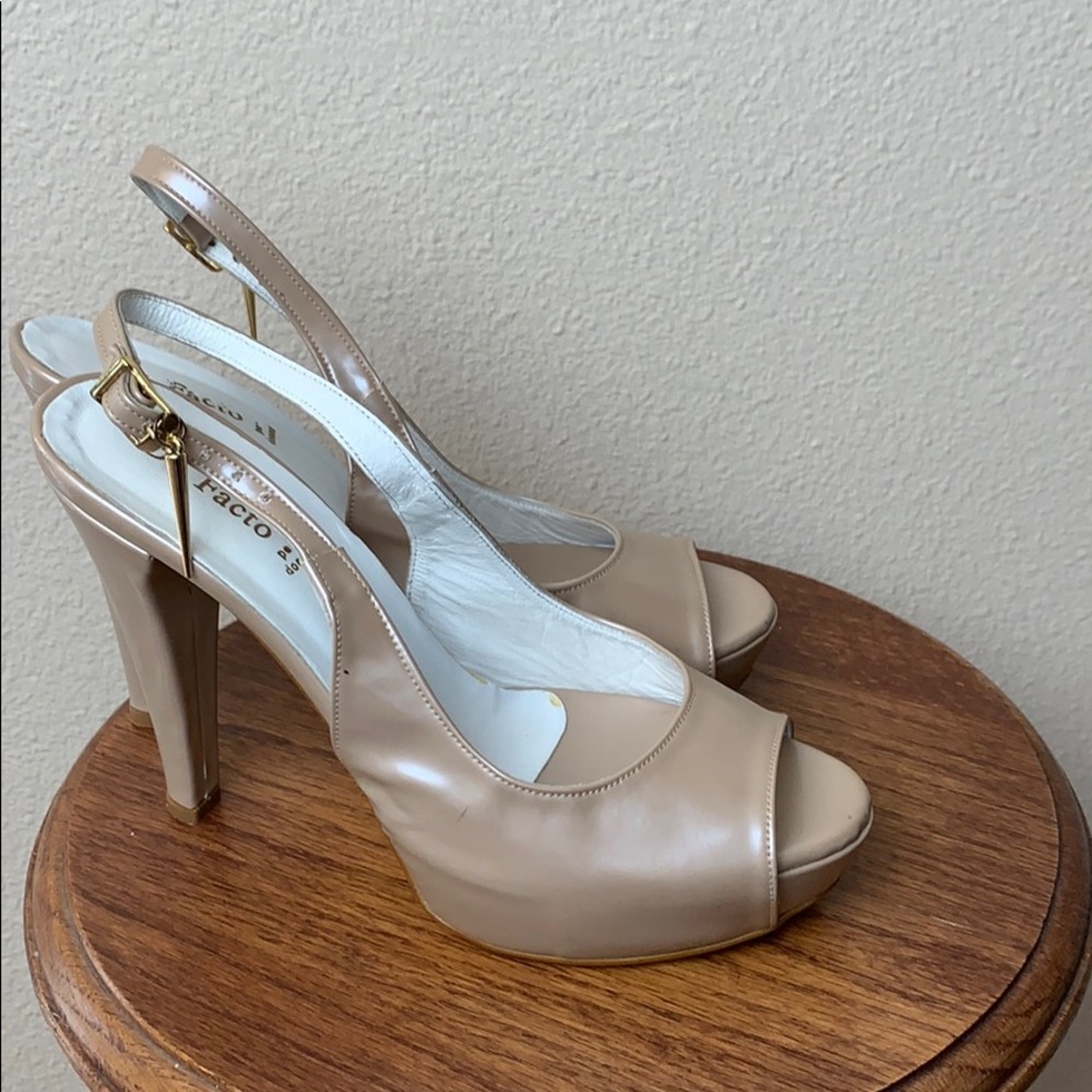 De Facto Open Toed Heels Size UK 38/US 8